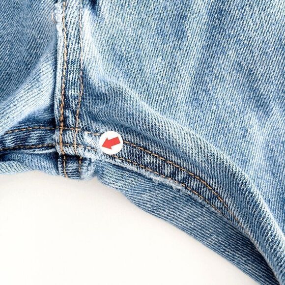 Levi's 505 Men's Zip Fly Straight Leg Classic Denim Jeans Medium Wash Size 34x30 - Picture 11 of 12